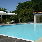 La Sauvageonne Dom wakacyjny Saint-Palais (Gironde)