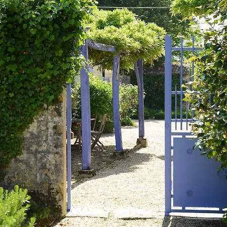 La Sauvageonne Holiday home *