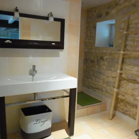 La Sauvageonne Feriehus